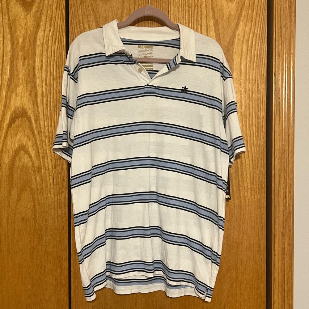Men’s polo size large